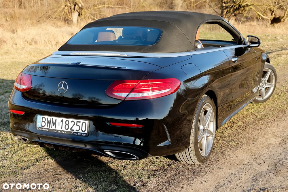 Mercedes-Benz Klasa C 300 Cabrio 9G-TRONIC AMG Line - 27