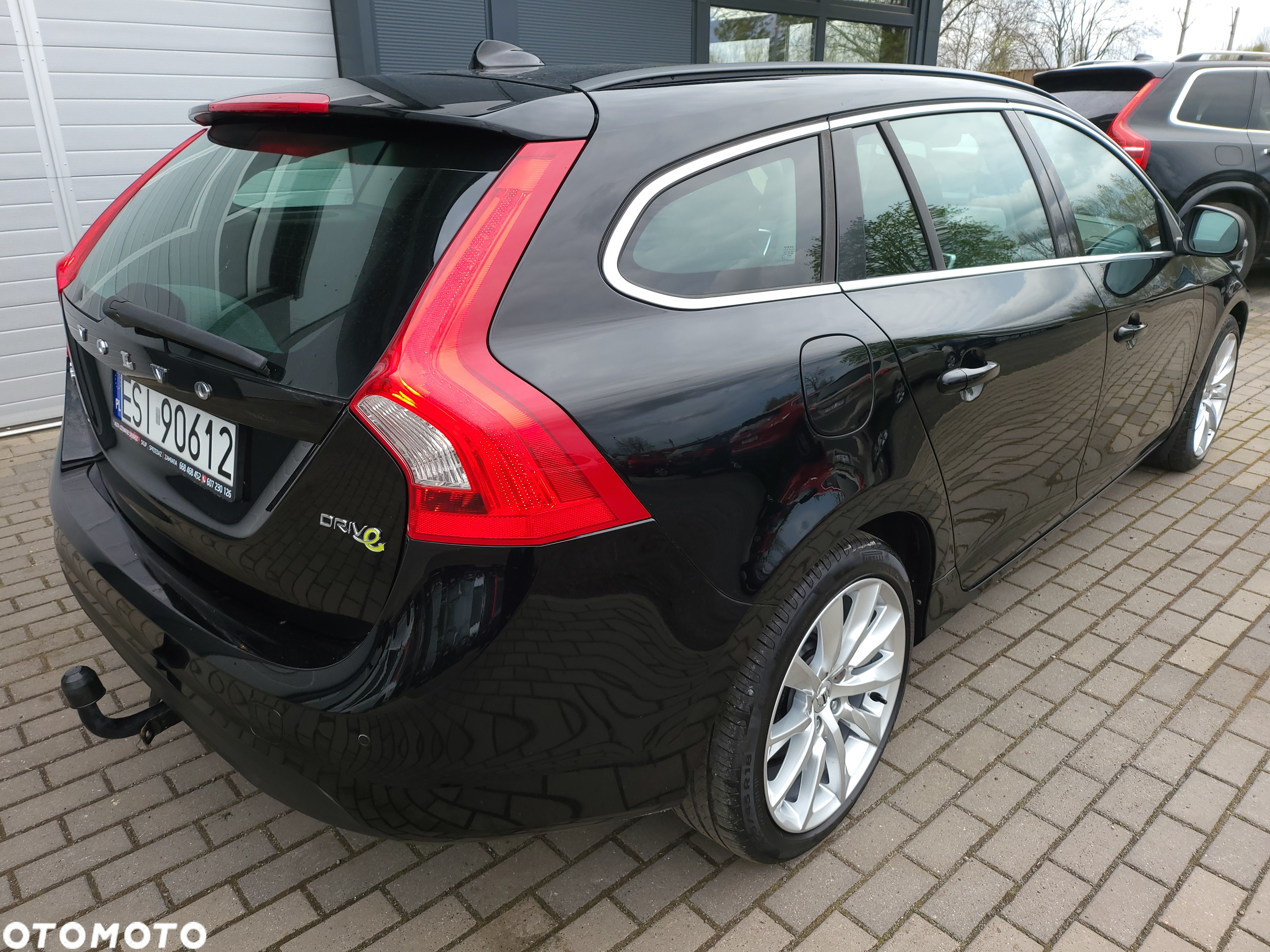 Volvo V60 D2 Momentum - 12