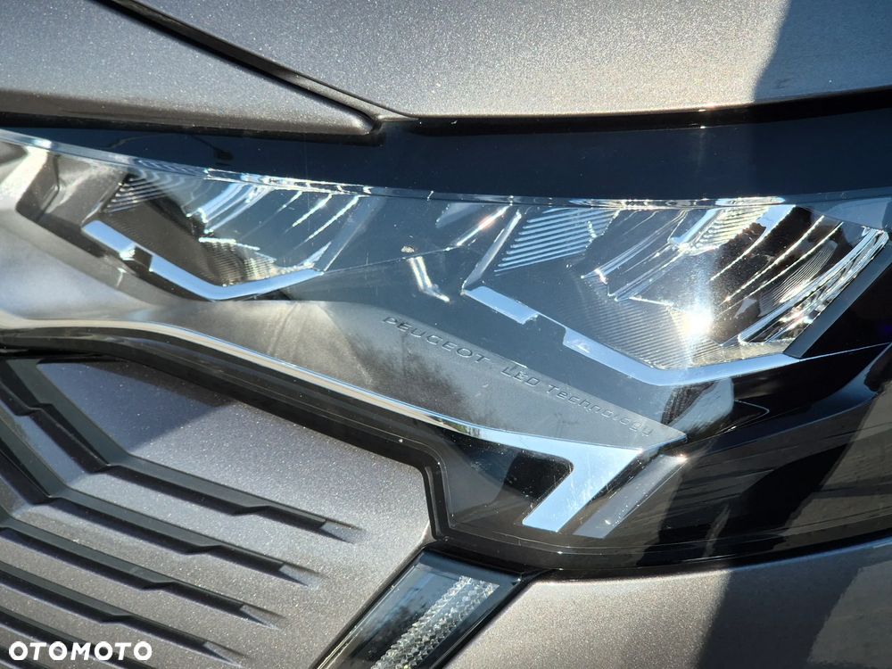Peugeot 3008 BlueHDi 130 Stop & Start EAT8 Active Business-Paket - 17