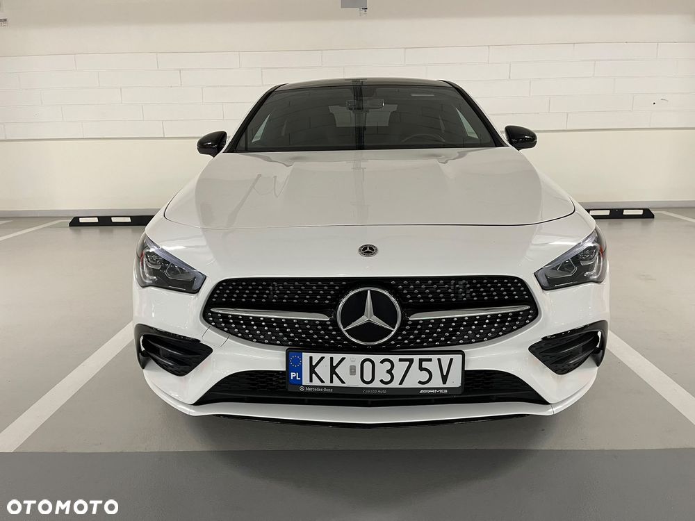 Mercedes-Benz CLA 250 4Matic 7G-DCT AMG Line - 3