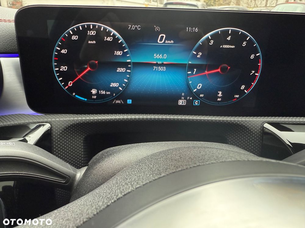 Mercedes-Benz CLA 220 AMG Line 7G-DCT - 22