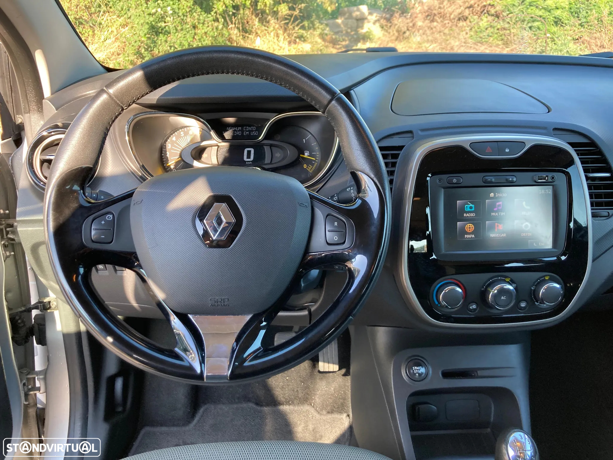 Renault Captur 0.9 TCE - 12