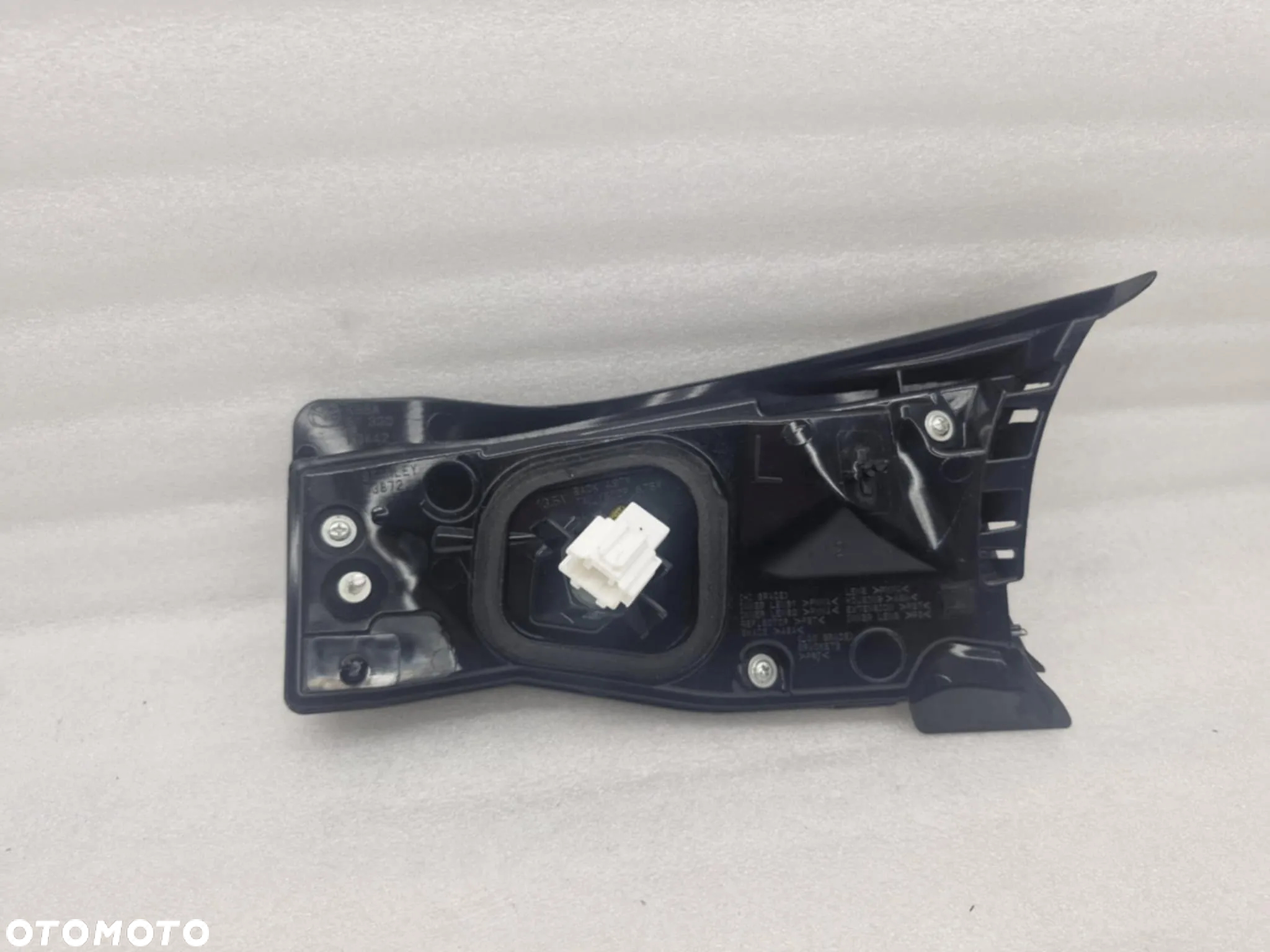 MAZDA CX-5 LIFT LED LAMPA LEWA CAŁA TYŁ W6724/W3872 - 18
