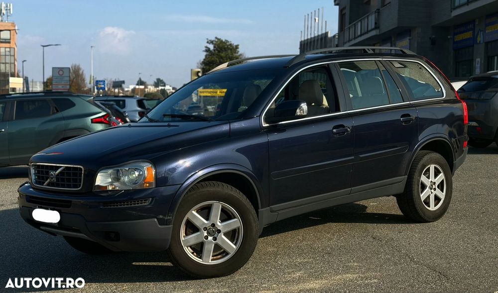 Volvo XC 90 - 8