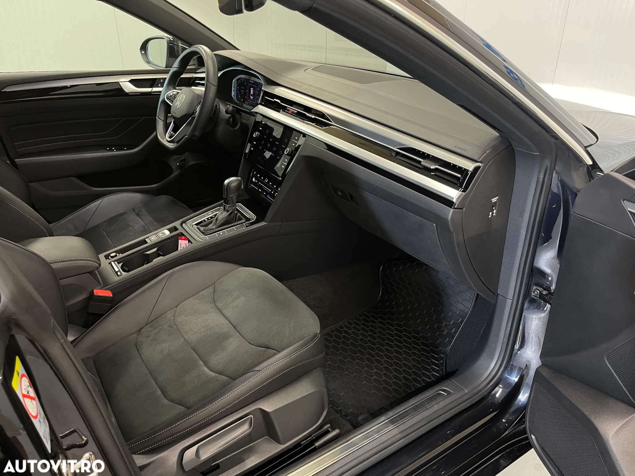 Volkswagen ARTEON 2.0 TDI DSG R-Line - 10
