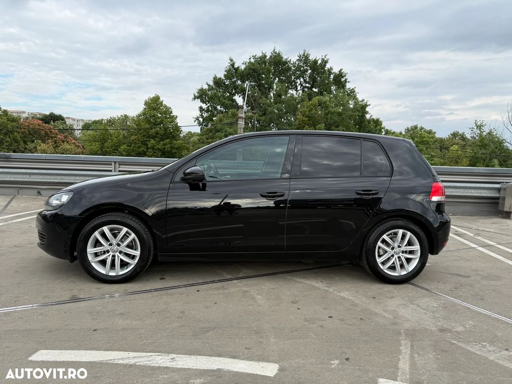 Volkswagen Golf - 12