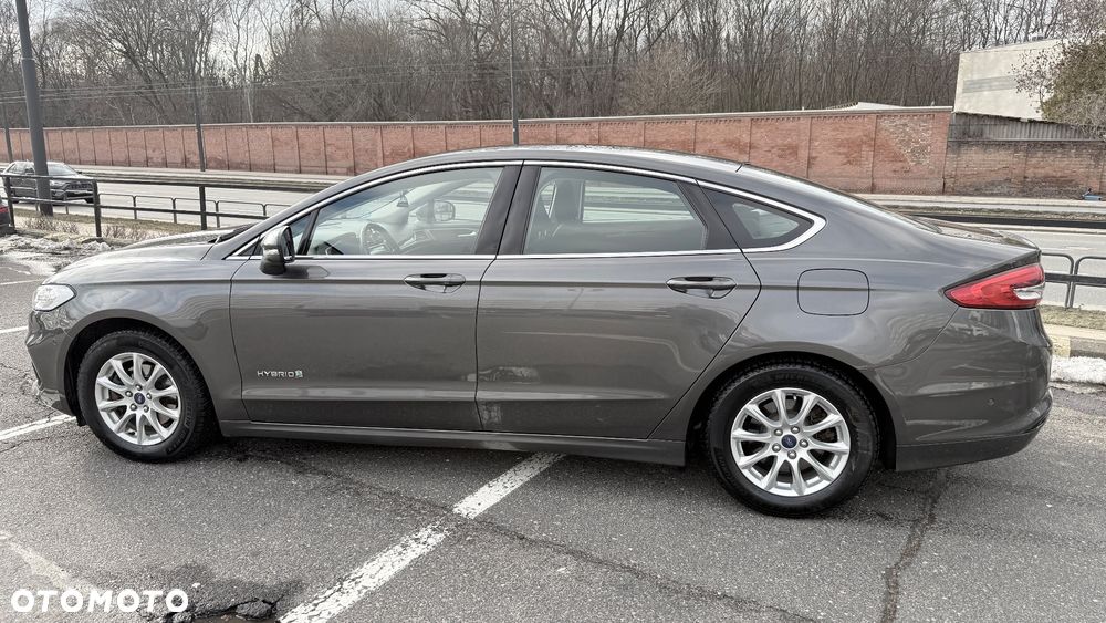 Ford Mondeo 2.0 Hybrid Titanium - 3