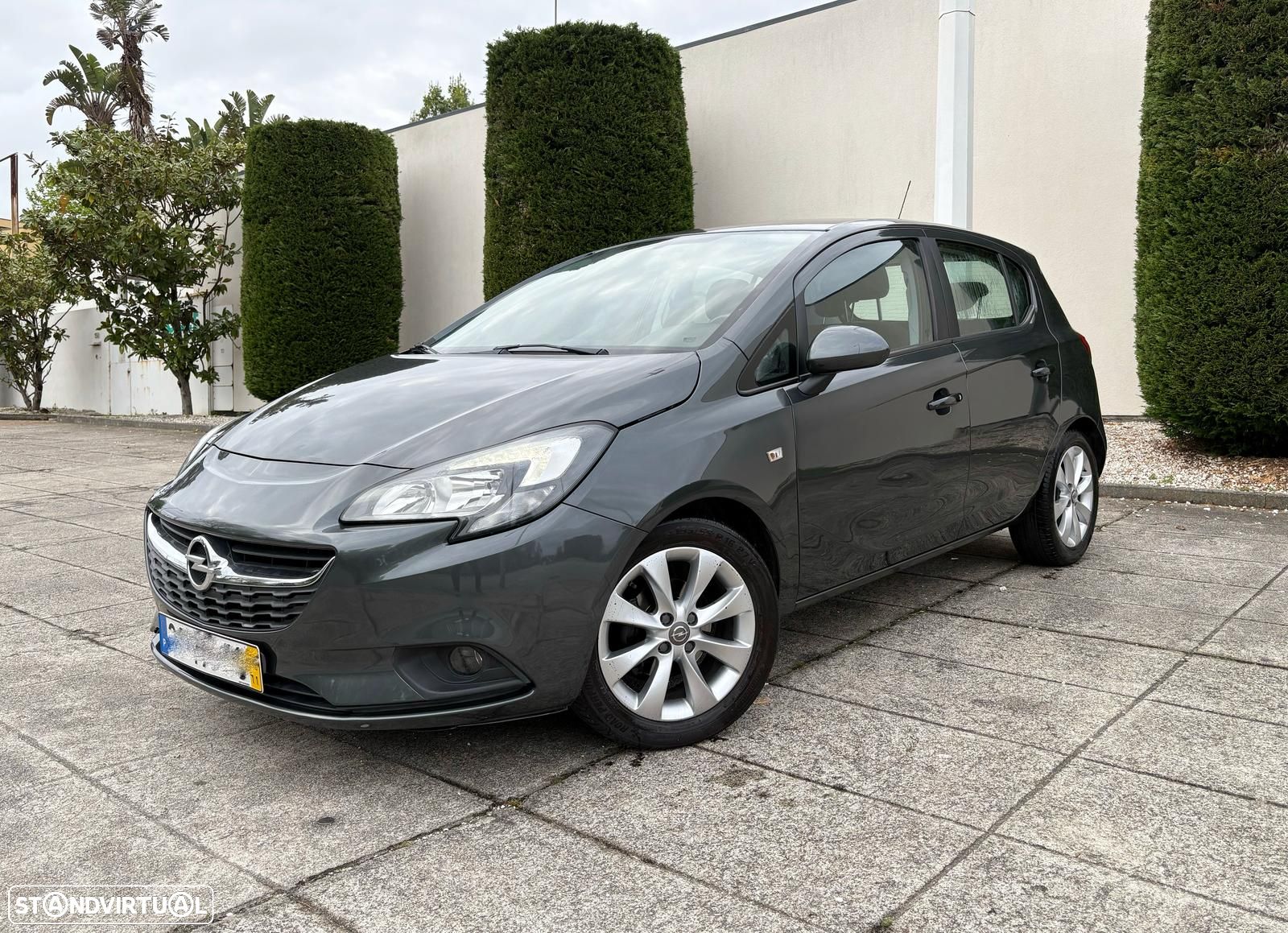 Opel Corsa 1.4 Innovation Easytronic - 1