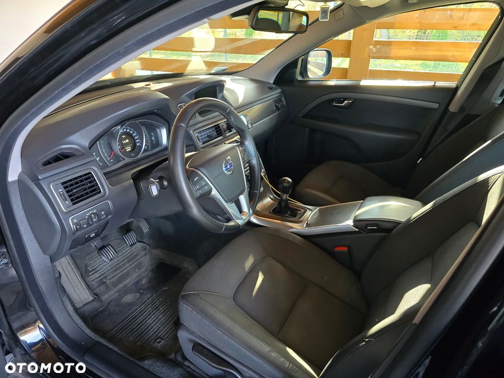 Volvo XC 70 - 10
