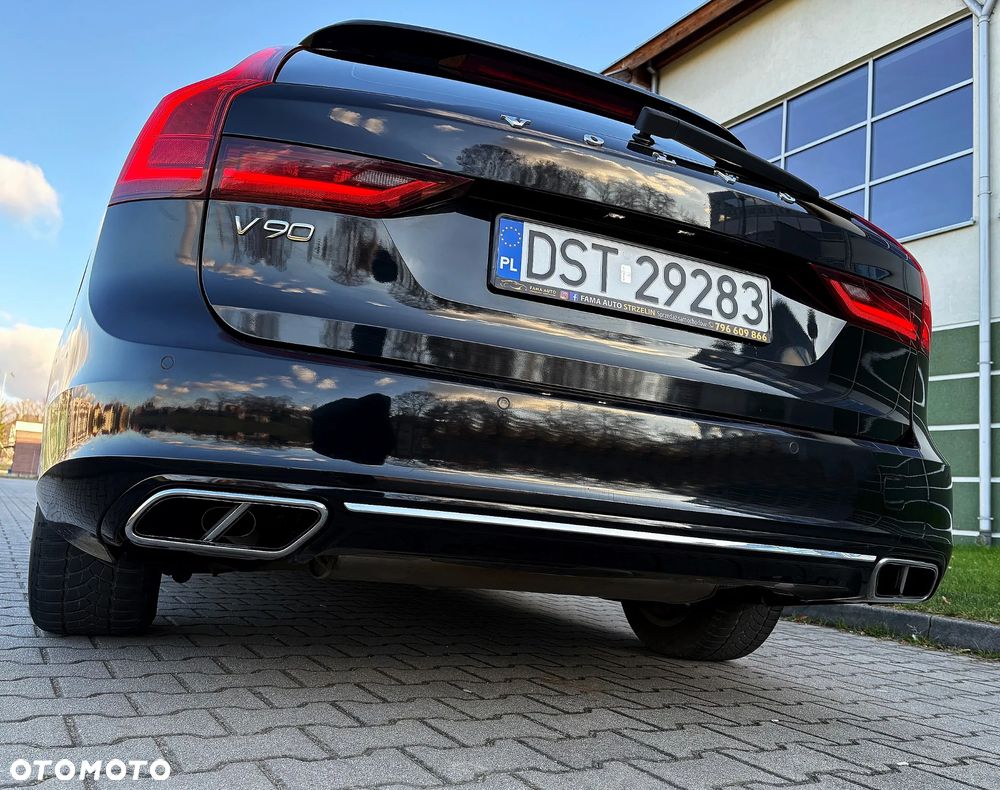 Volvo V90 D3 Momentum Pro - 16