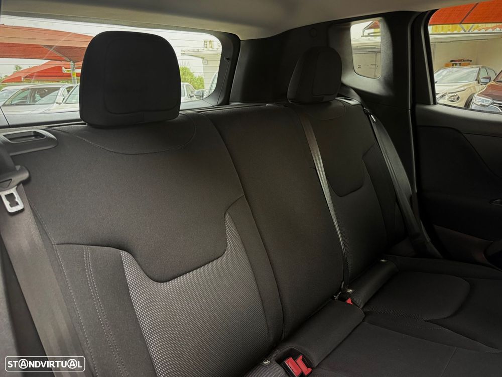 Jeep Renegade 1.0 T Longitude - 9