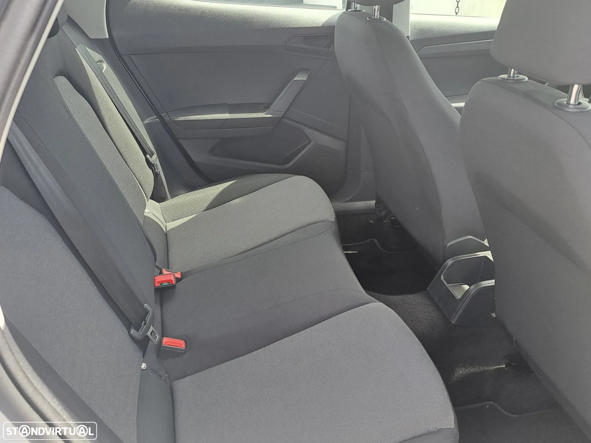 SEAT Ibiza 1.0 EcoTSI Reference - 24