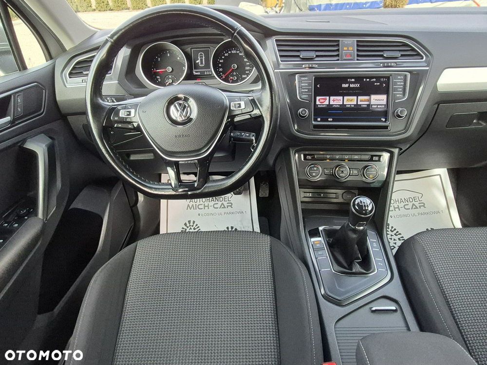 Volkswagen Tiguan - 23