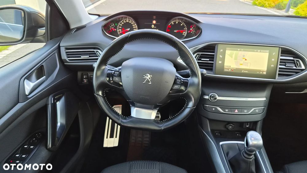 Peugeot 308 BlueHDi 130 Stop & Start Allure - 10