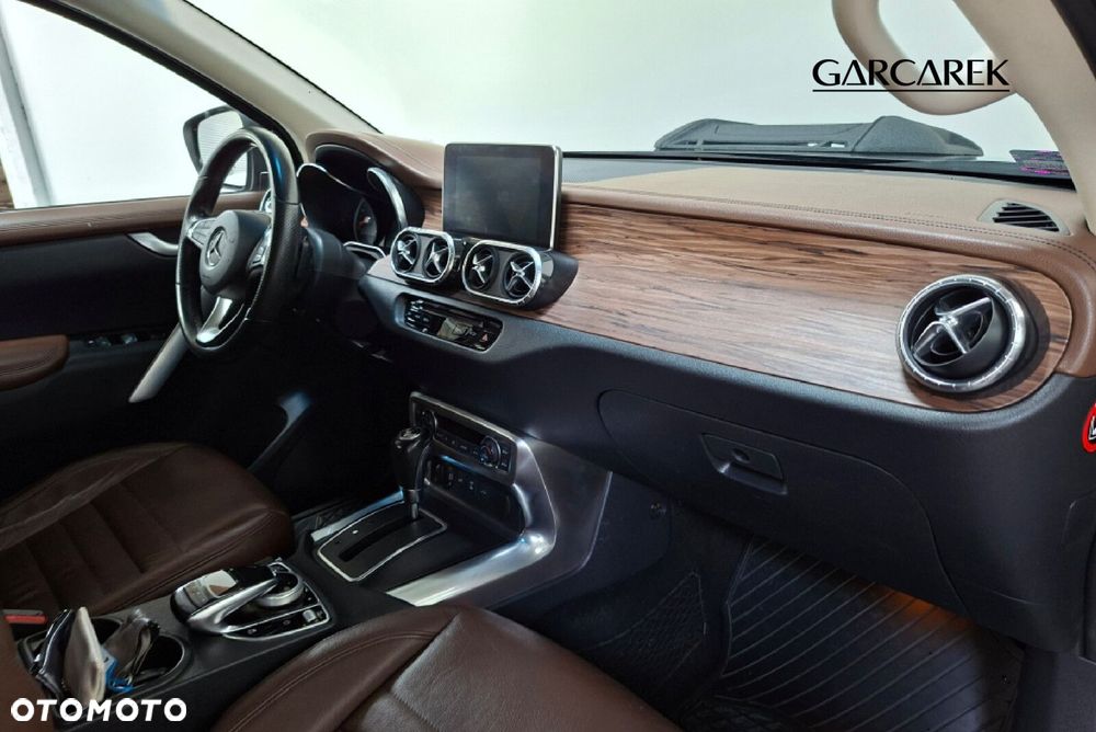 Mercedes-Benz Klasa X - 21