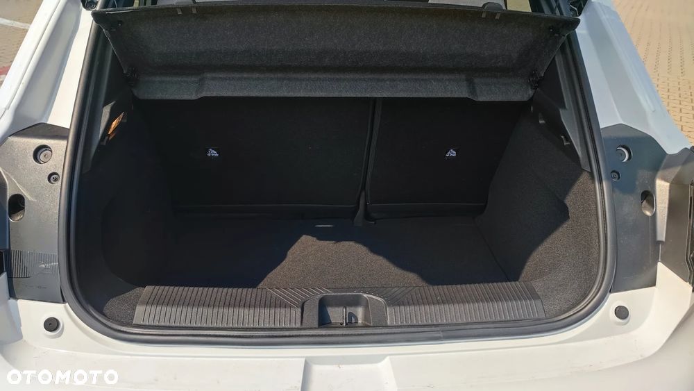 Nissan Micra 52kWh Evolve Plus - 10
