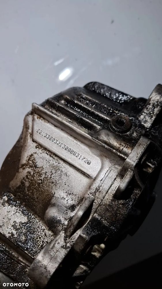 MOST PRZEDNI DYFER MERCEDES W204 W221 4MATIC 3.2 V6 A2213300302 NO MB25/07 - 1