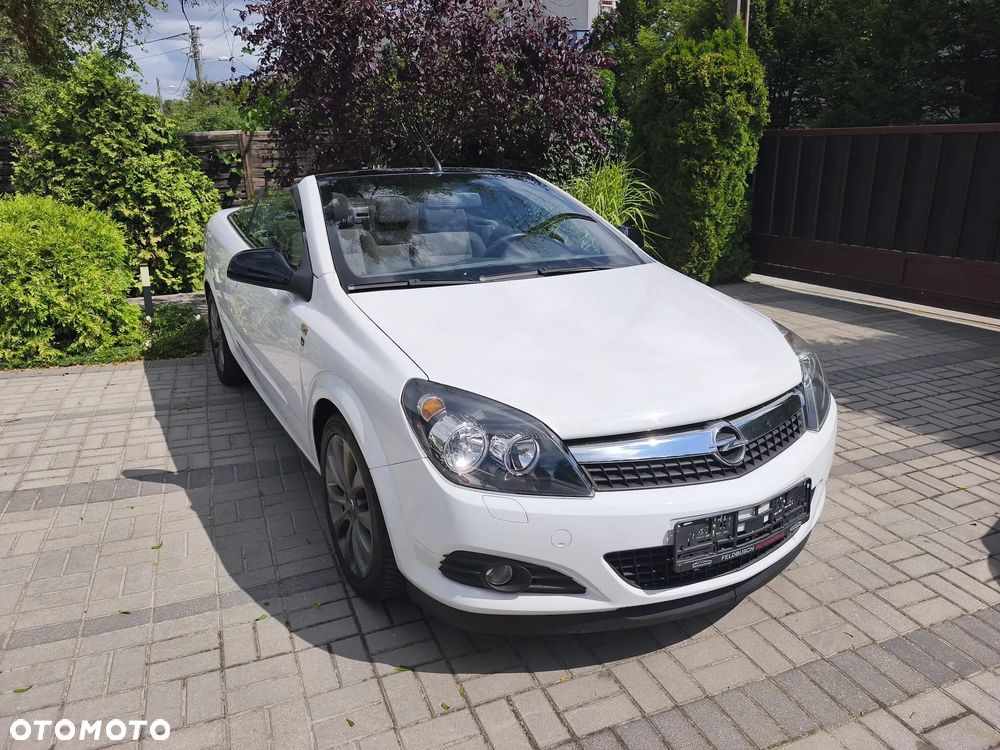 Opel Astra 1.8 Cosmo - 1