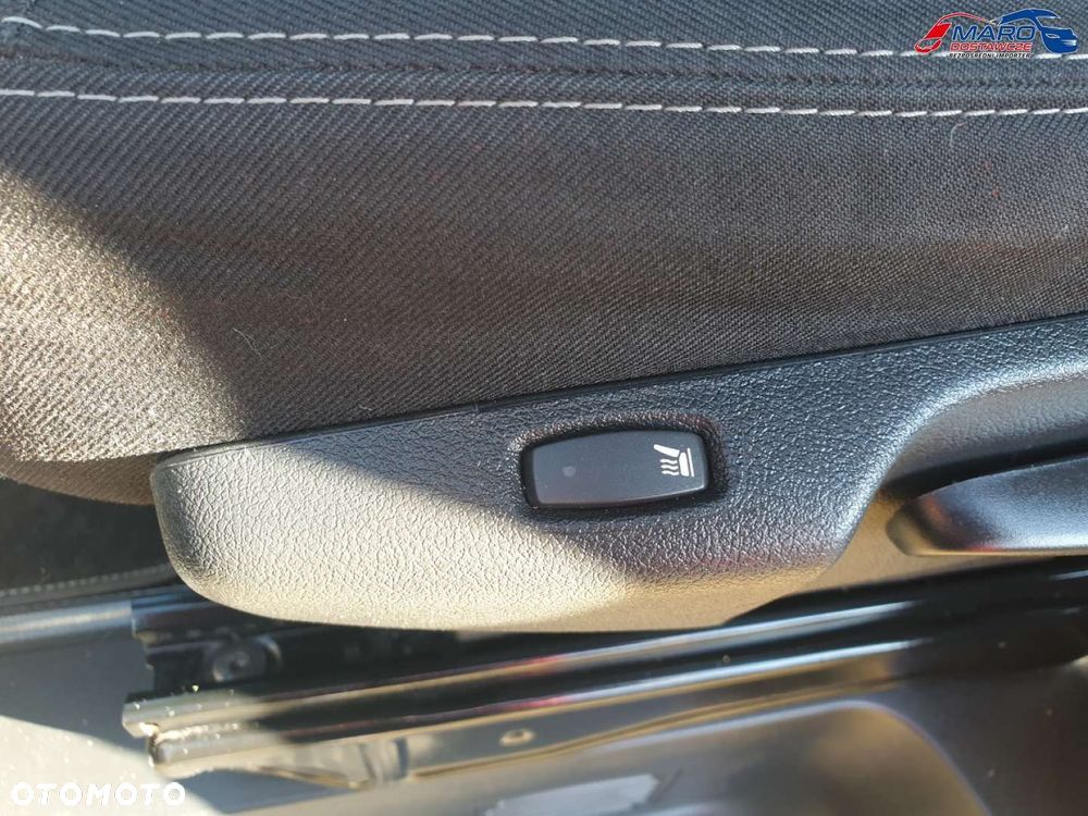Opel VIVARO LONG 6 OSÓB - 28