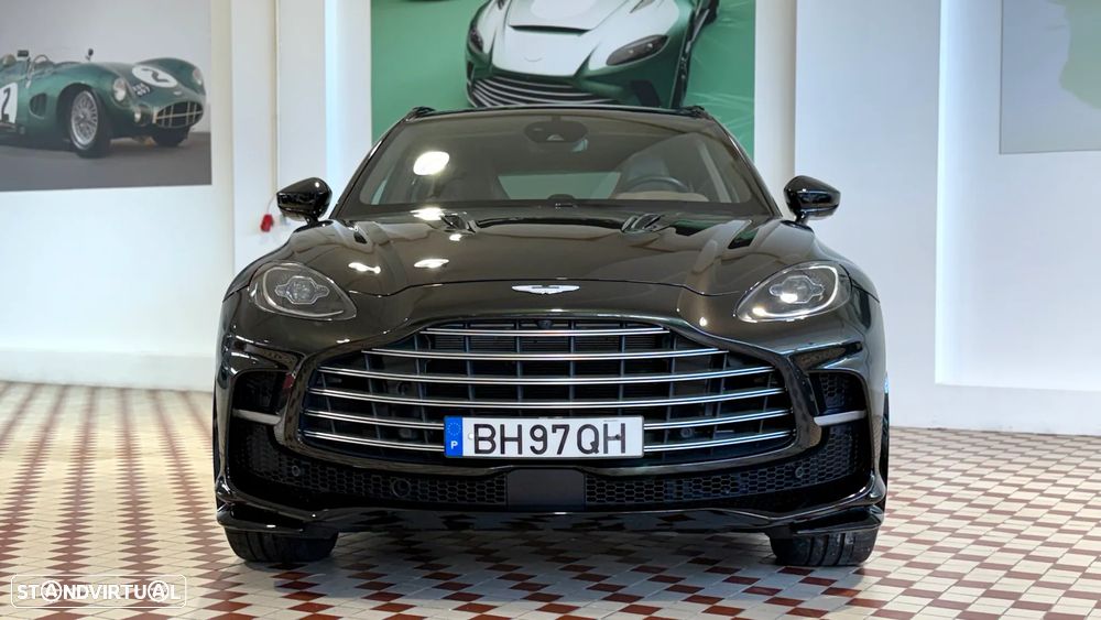 Aston Martin DBX 707 - 2