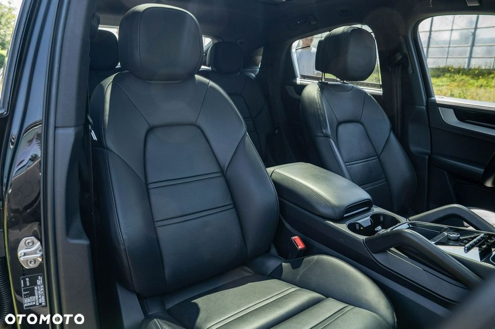 Porsche Cayenne S Tiptronic S - 24