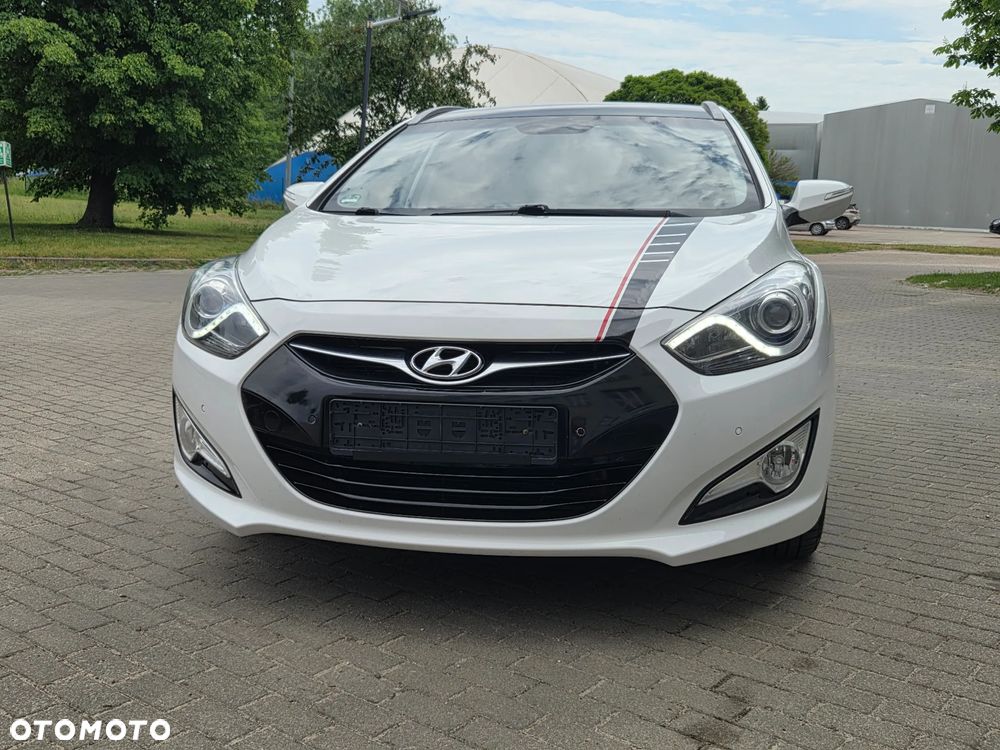 Hyundai i40 Kombi blue 1.6 Space - 4