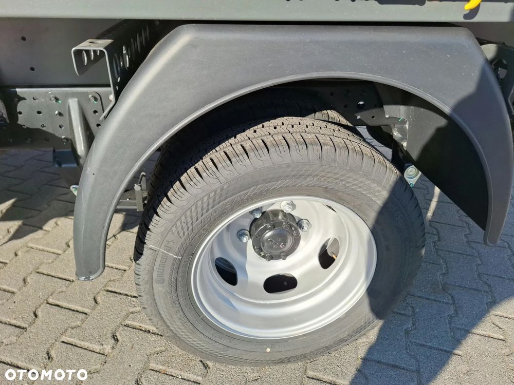 Mitsubishi FUSO Canter 3S13 Wywrotka 3W - 16