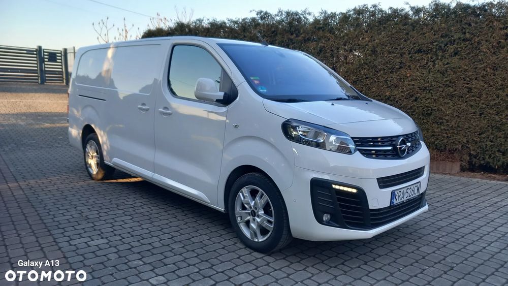 Opel Vivaro - 1