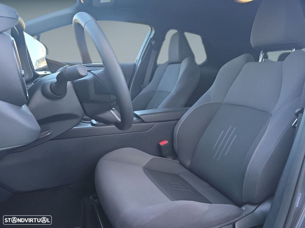 Toyota C-HR 1.8 Hybrid Square Collection - 16