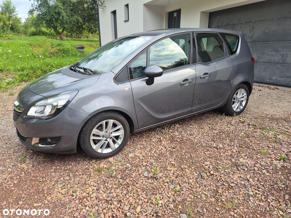 Opel Meriva - 9