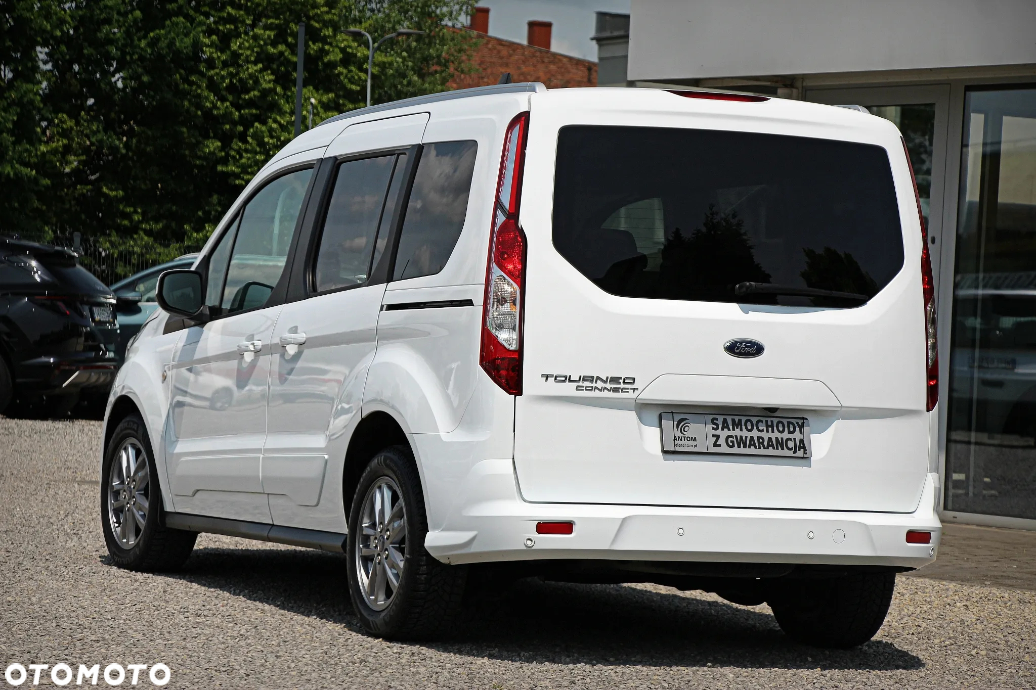 Ford Tourneo Connect 1.5 EcoBlue Titanium - 8