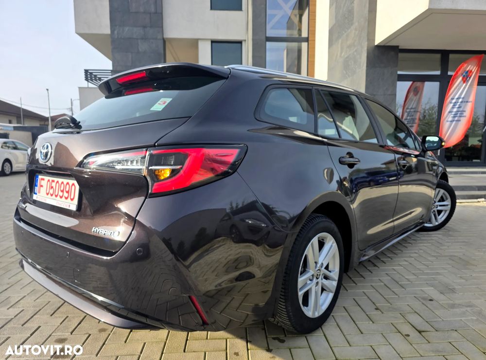 Toyota Corolla 1.8 Hybrid Touring Sports Business Edition - 6