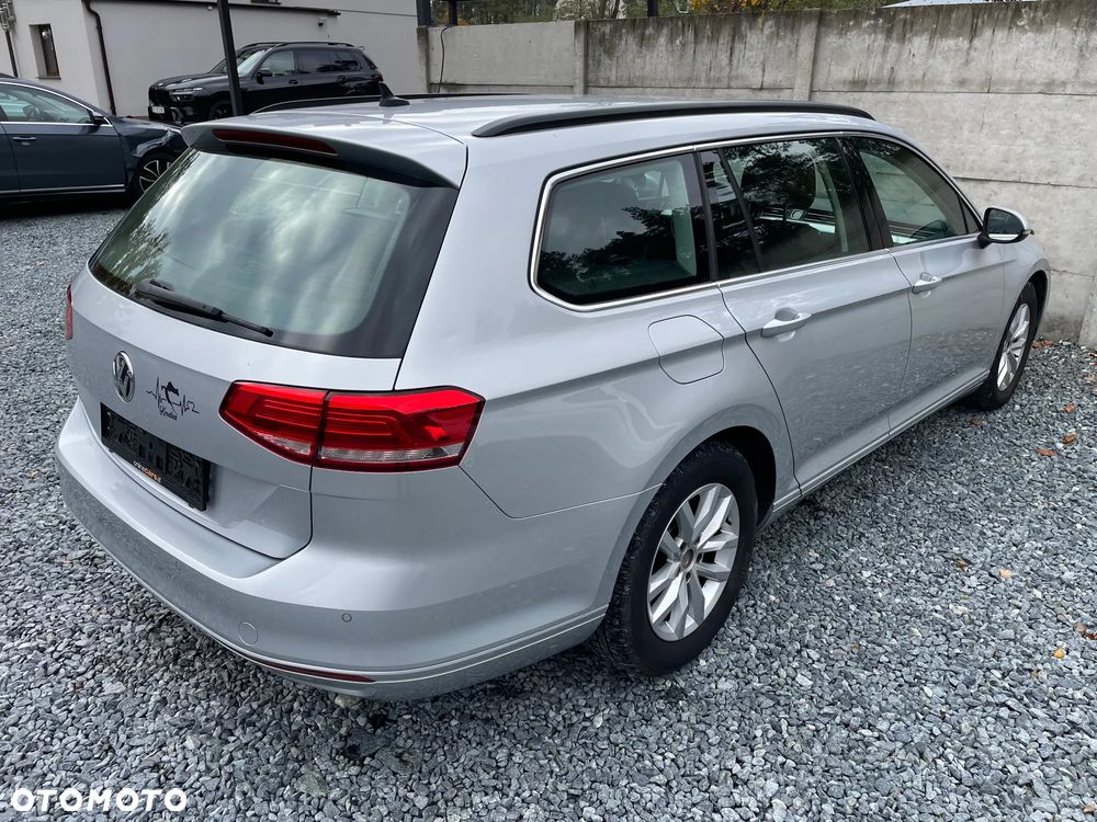 Volkswagen Passat - 7