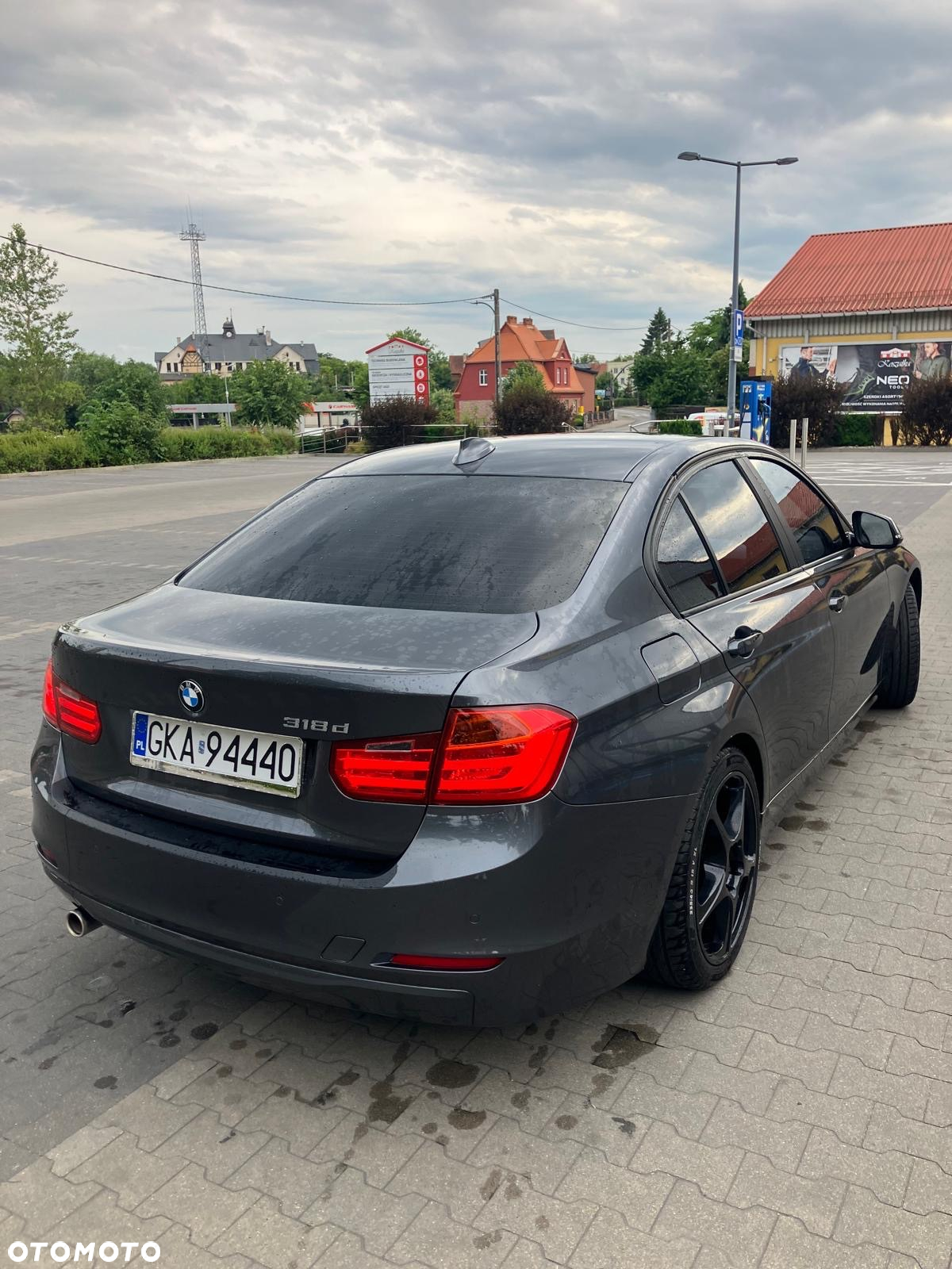 BMW Seria 3 318d - 6