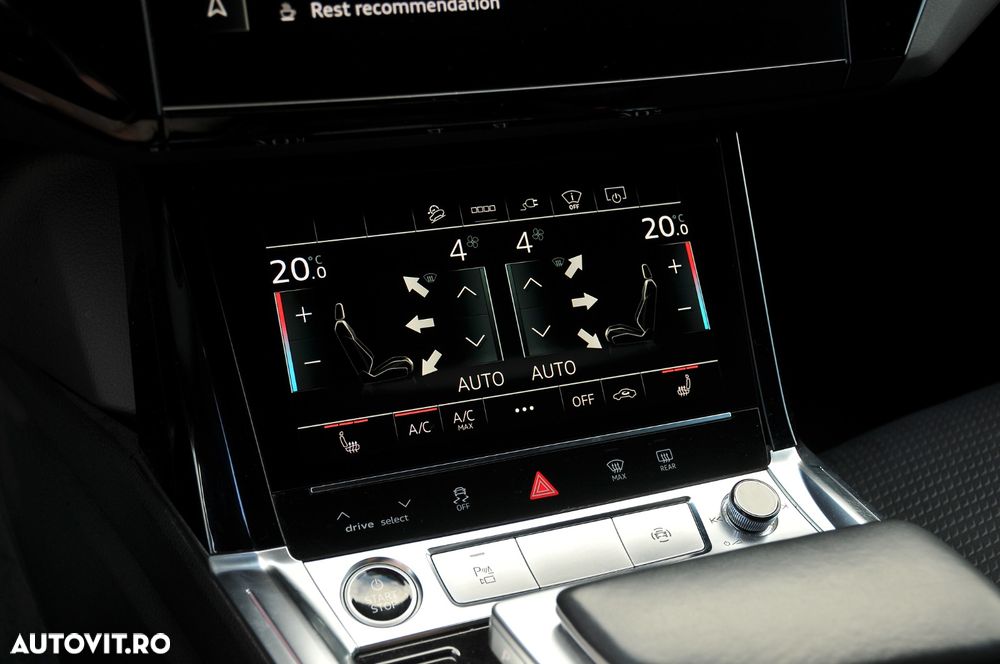 AUDI e-tron 2023 — imagine 16