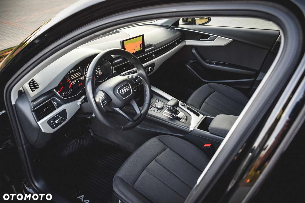 Audi A4 Avant 2.0 TDI S tronic - 5