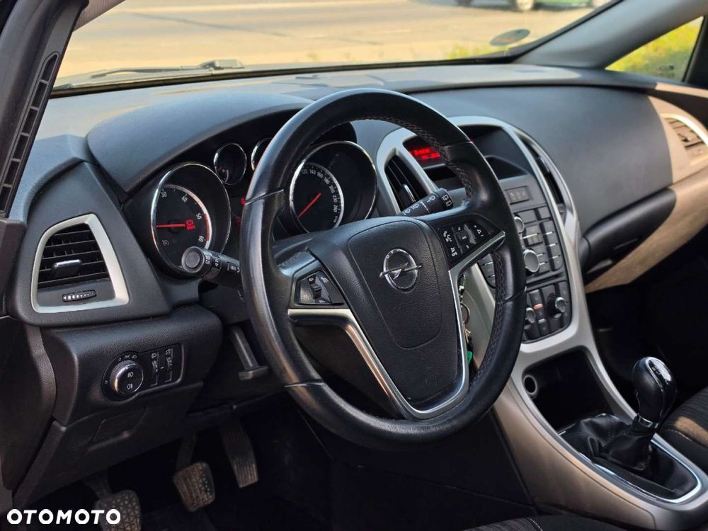Opel Astra - 17