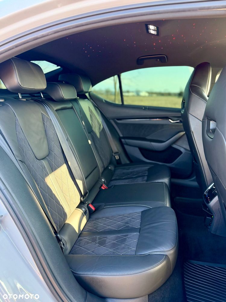 Skoda Octavia 2.0 TSI RS 245 DSG - 20