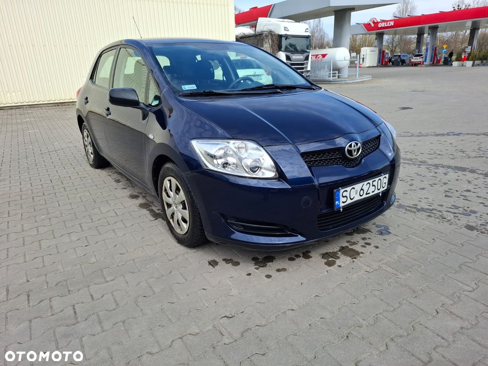 Toyota Auris 1.4 D-4D Terra - 16