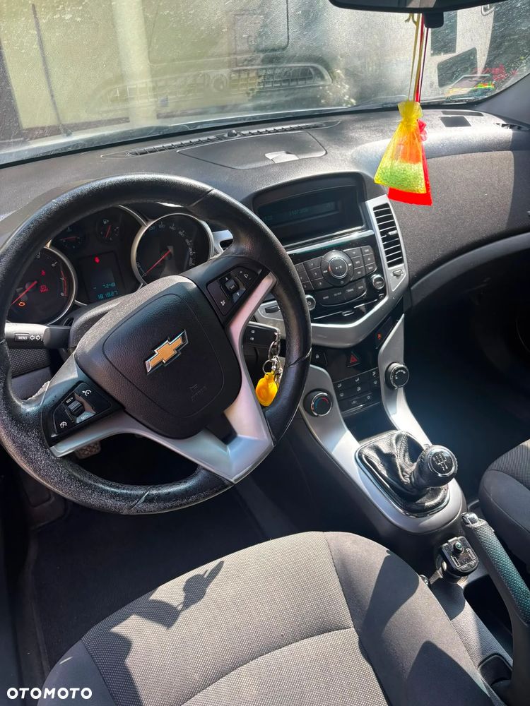 Chevrolet Cruze - 7