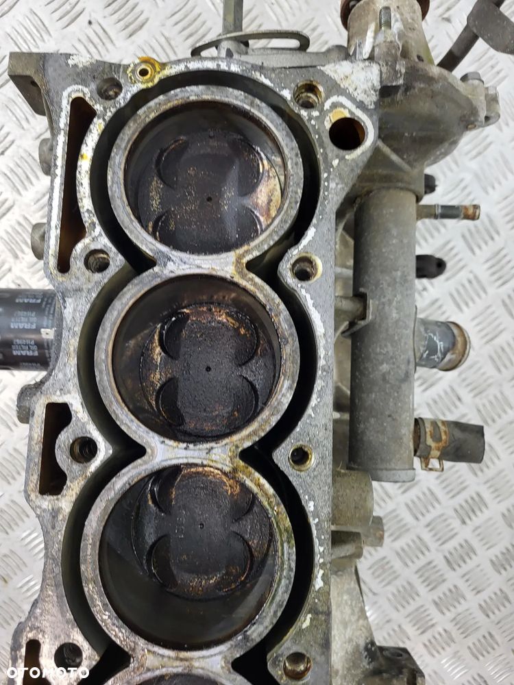 Suzuki Jimny 1.3 OHC G13B Dół Silnika Silnik Blok Wał Tłoki - 2