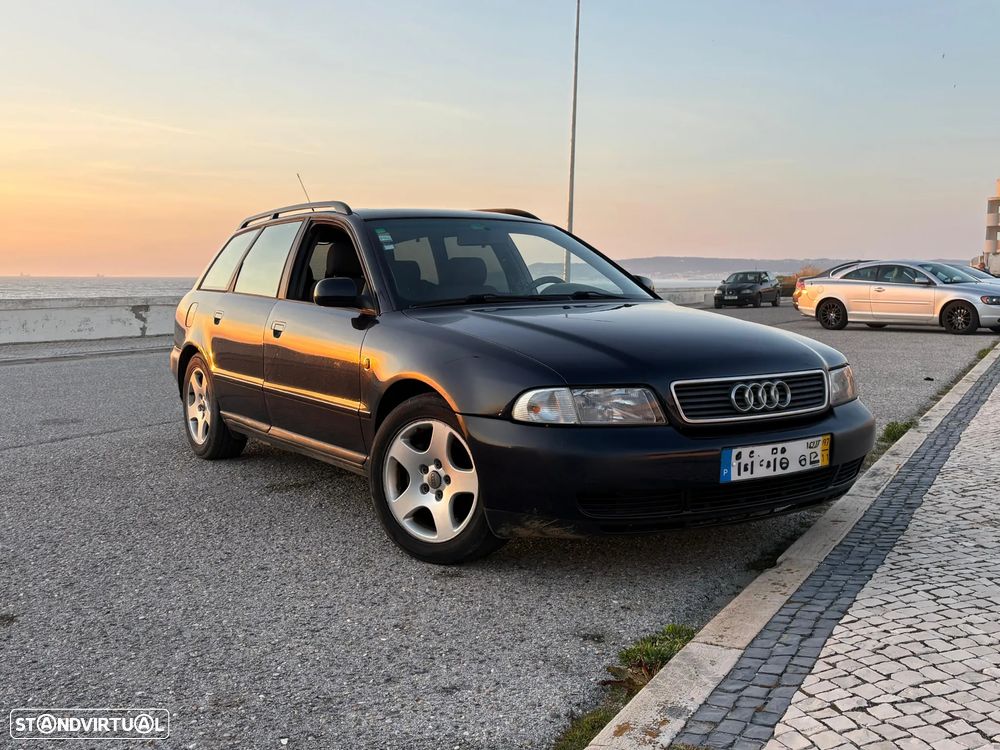 Audi A4 Avant 1.8 Turbo Sport - 1