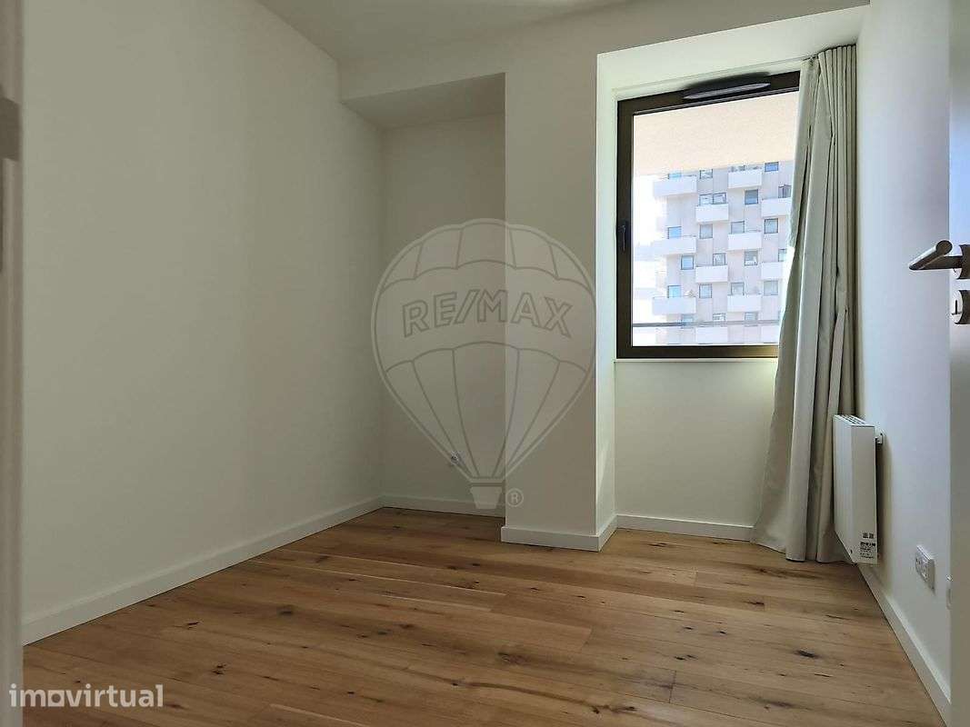 Apartamento T2 para arrendamento - Grande imagem: 4/12