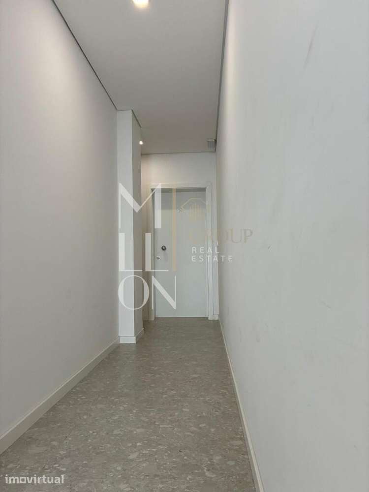 Excelente Apartamento e Localização Privilegiada em Ponta Delgad - Grande imagem: 5/23