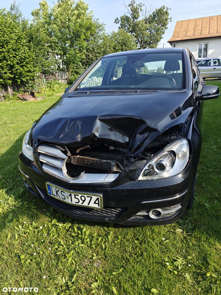Mercedes-Benz Klasa B 200 CDI Autotronic - 14