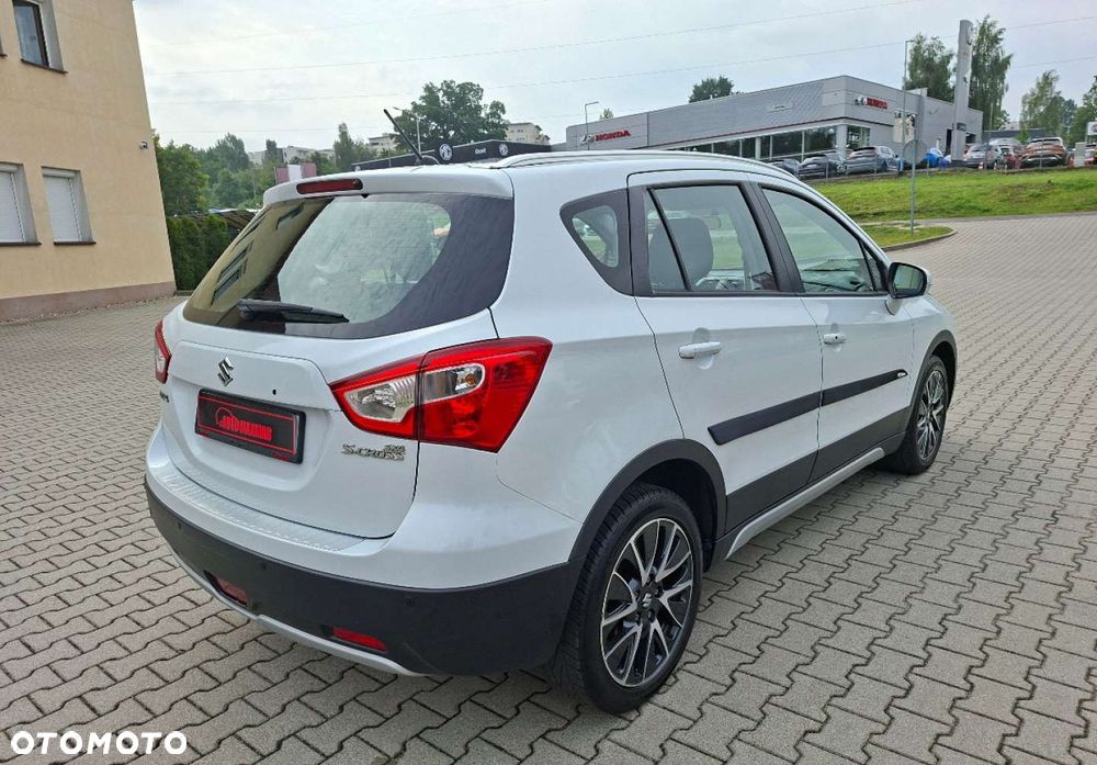 Suzuki S-Cross - 9
