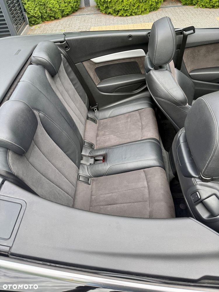 Audi A5 Cabrio 35 TDI S tronic S line - 29