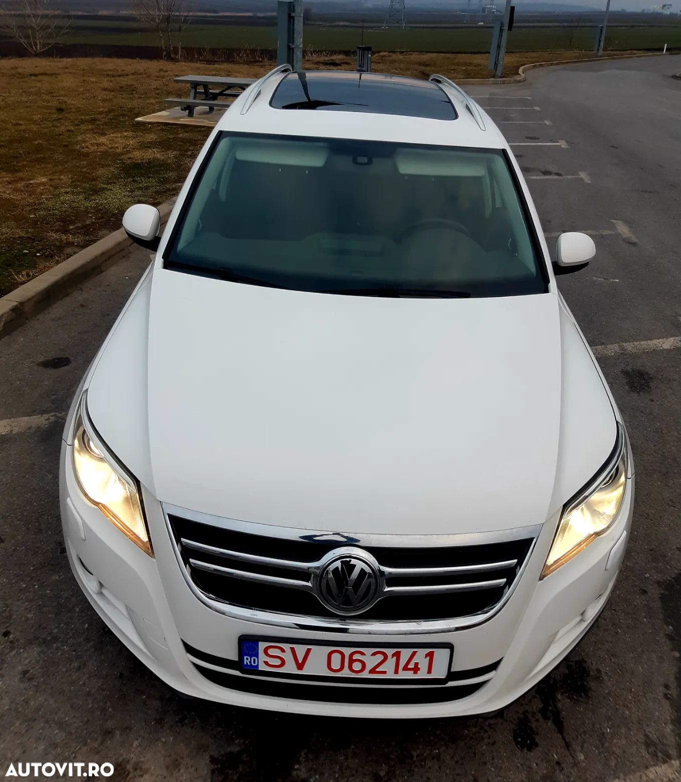 Volkswagen Tiguan 2.0 TDI 4Motion DSG Sport & Style - 9