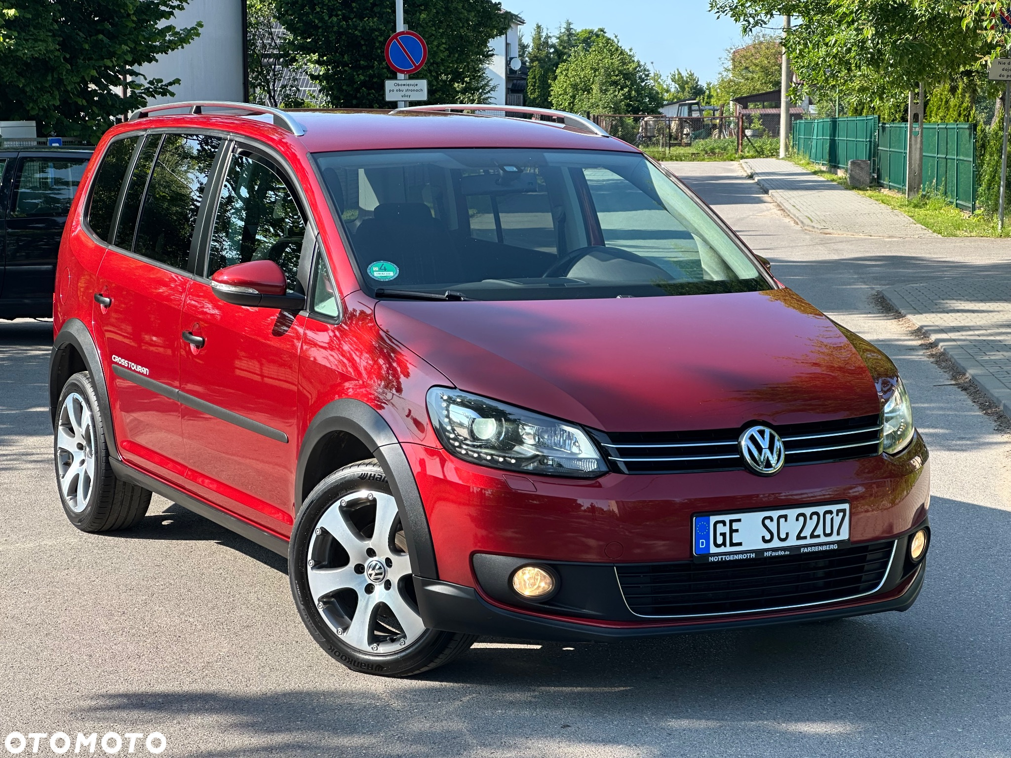 Volkswagen Touran 1.4 TSI Cross - 38