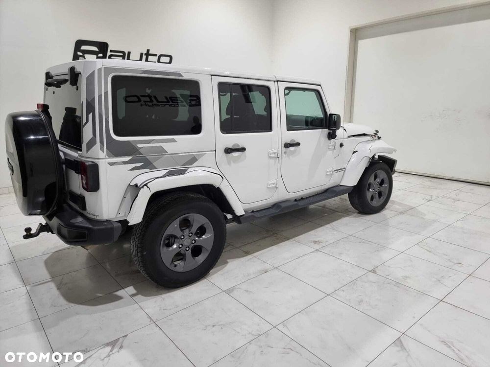 Jeep Wrangler - 11